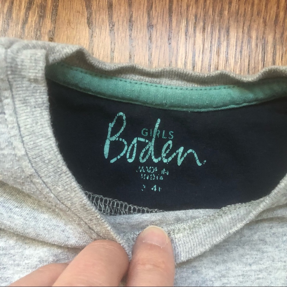 Mini Boden Grey Tee - Picture 4 of 4